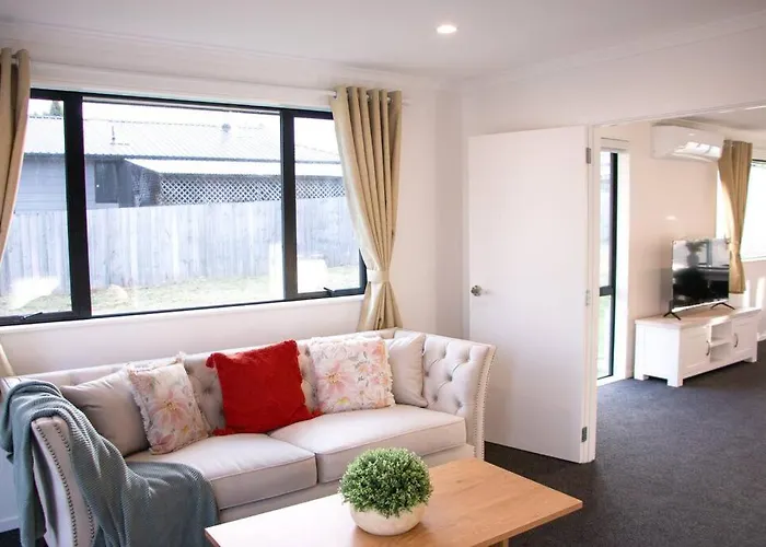 Ferienhaus Fabulous 4 Bedrooms House In *