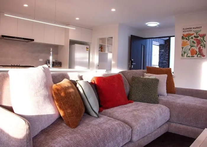 Fabulous 4 Bedrooms House In