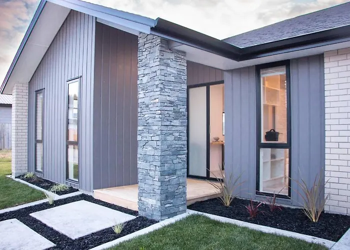 Ferienhaus Fabulous 4 Bedrooms House In Rotorua