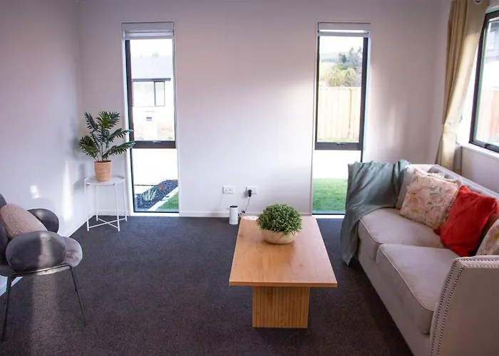 Fabulous 4 Bedrooms House In Rotorua